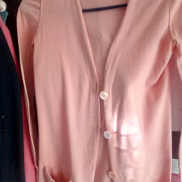 J. Crew Pink All Cotton lightweight cardigan - Picture 2 of 5